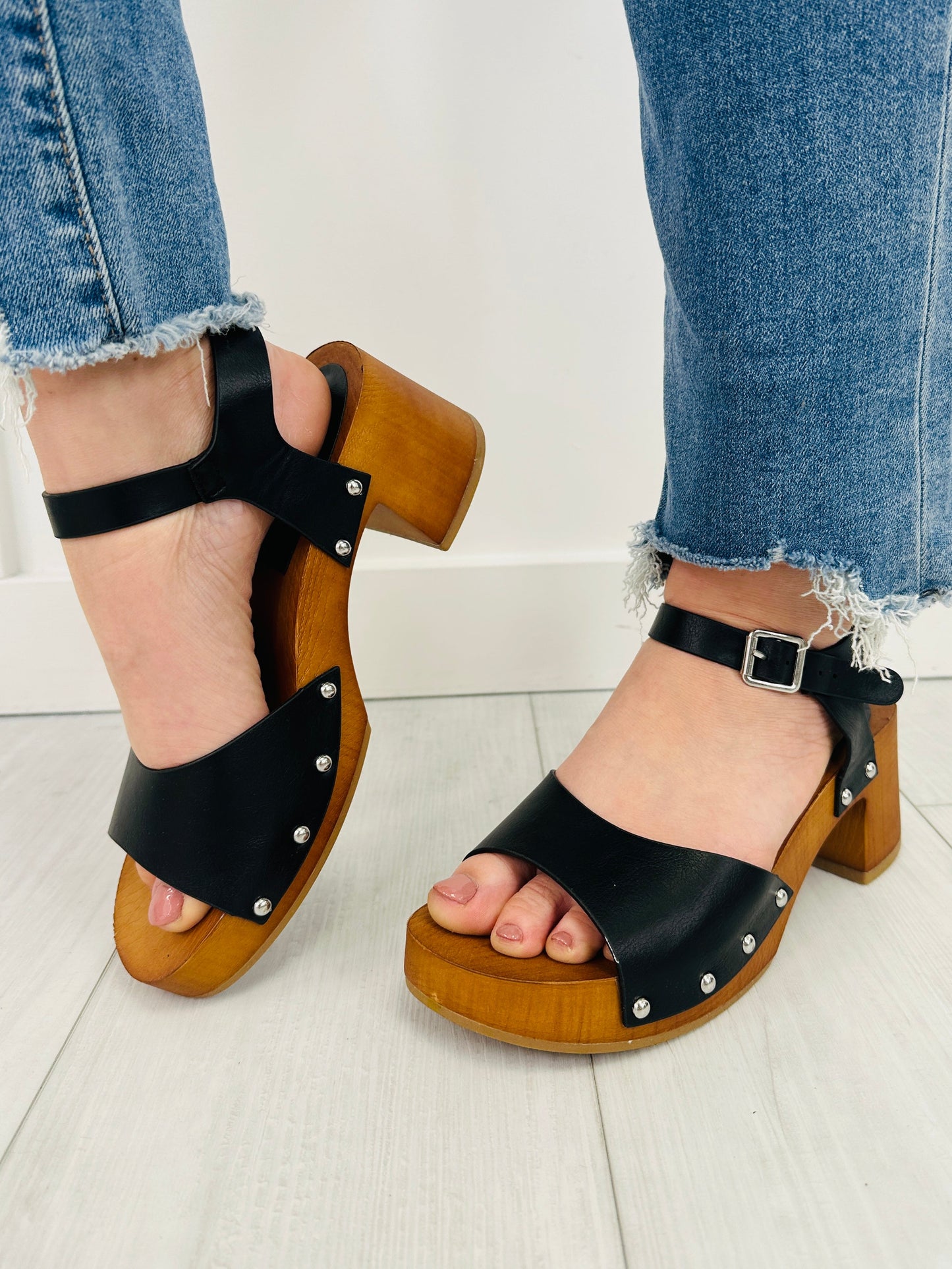 Sandalias de Tacón Negras