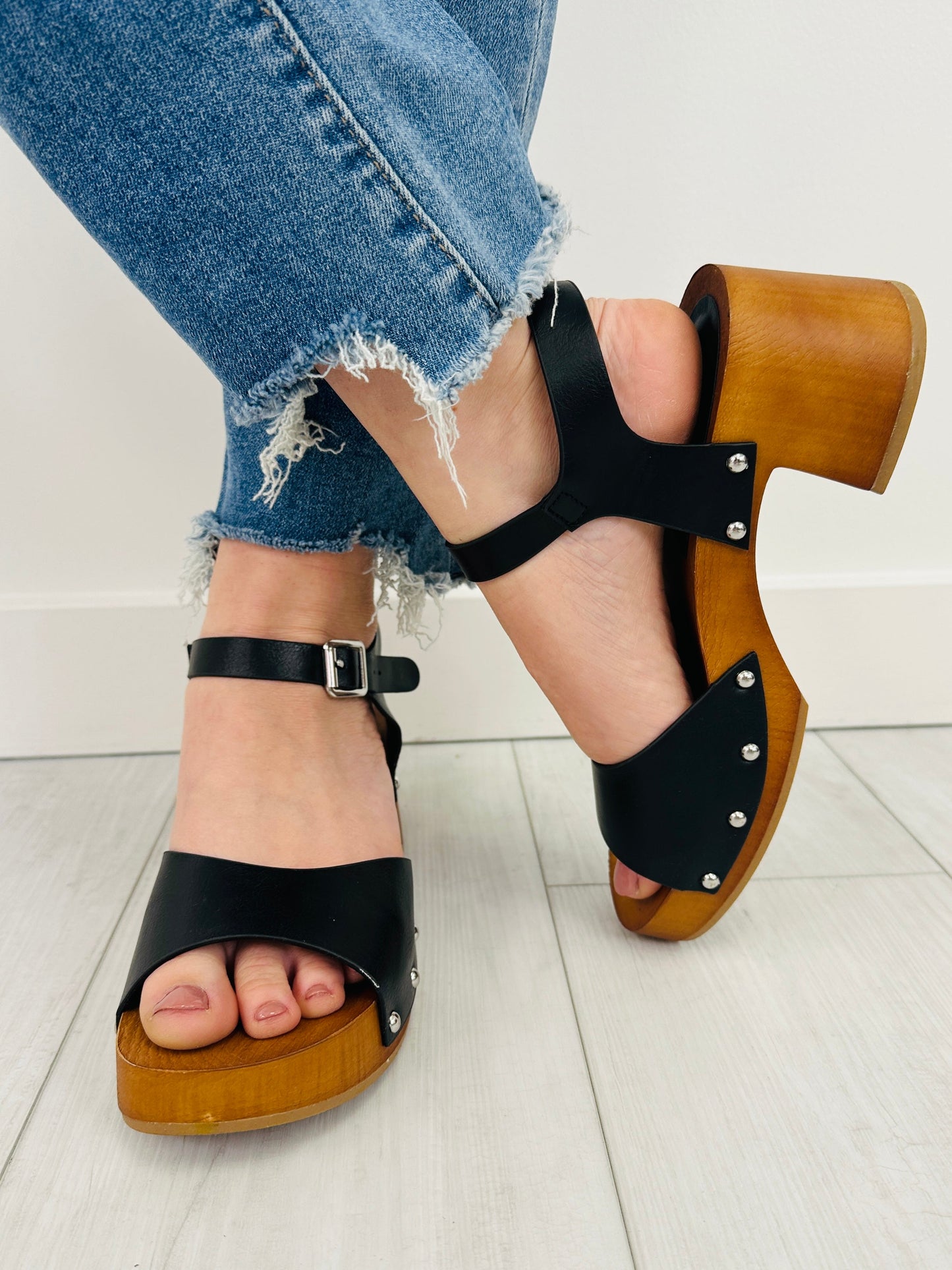 Sandalias de Tacón Negras