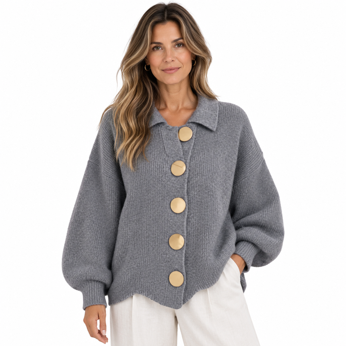 Amaia - Cárdigan Oversize con Botones Dorados