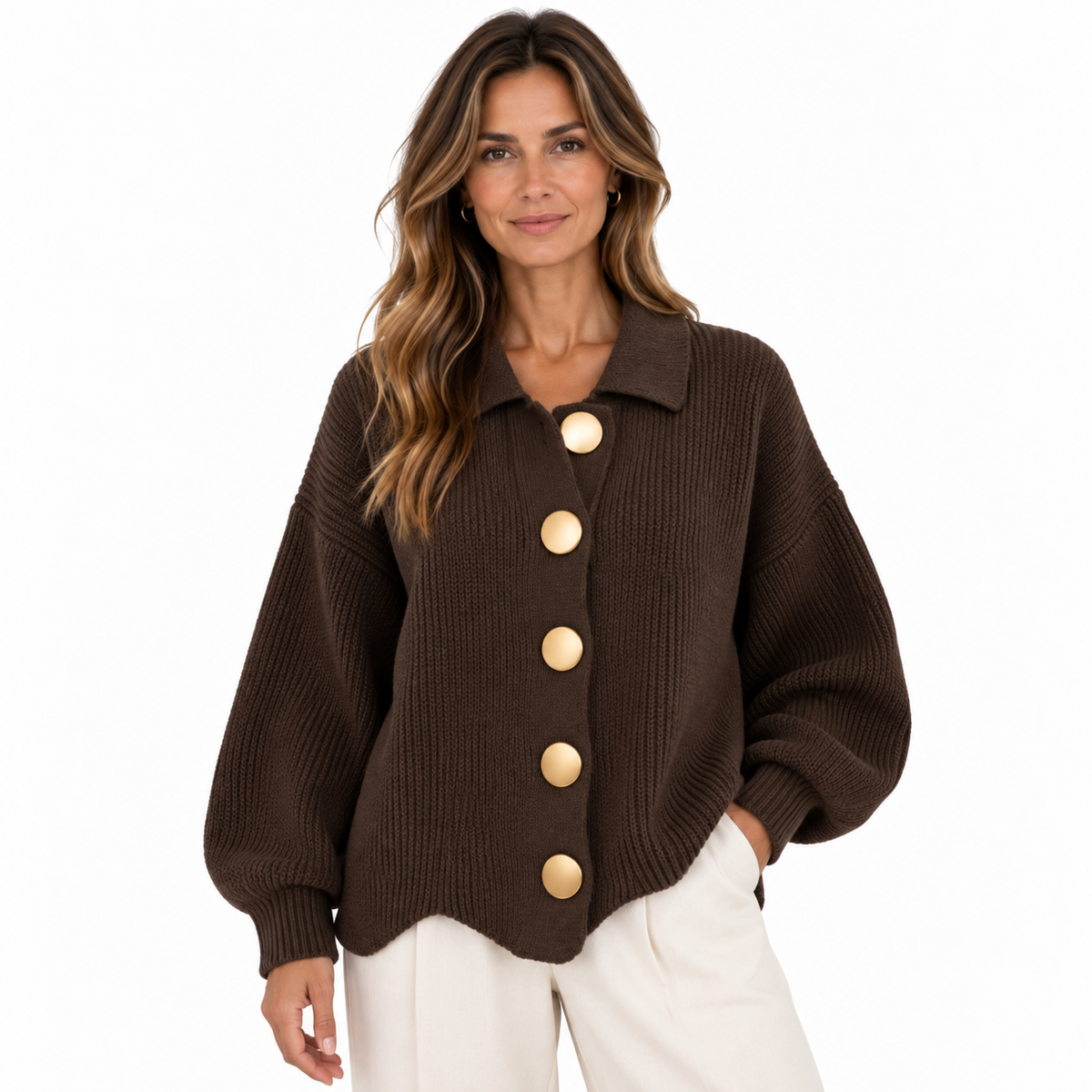 Amaia - Cárdigan Oversize con Botones Dorados