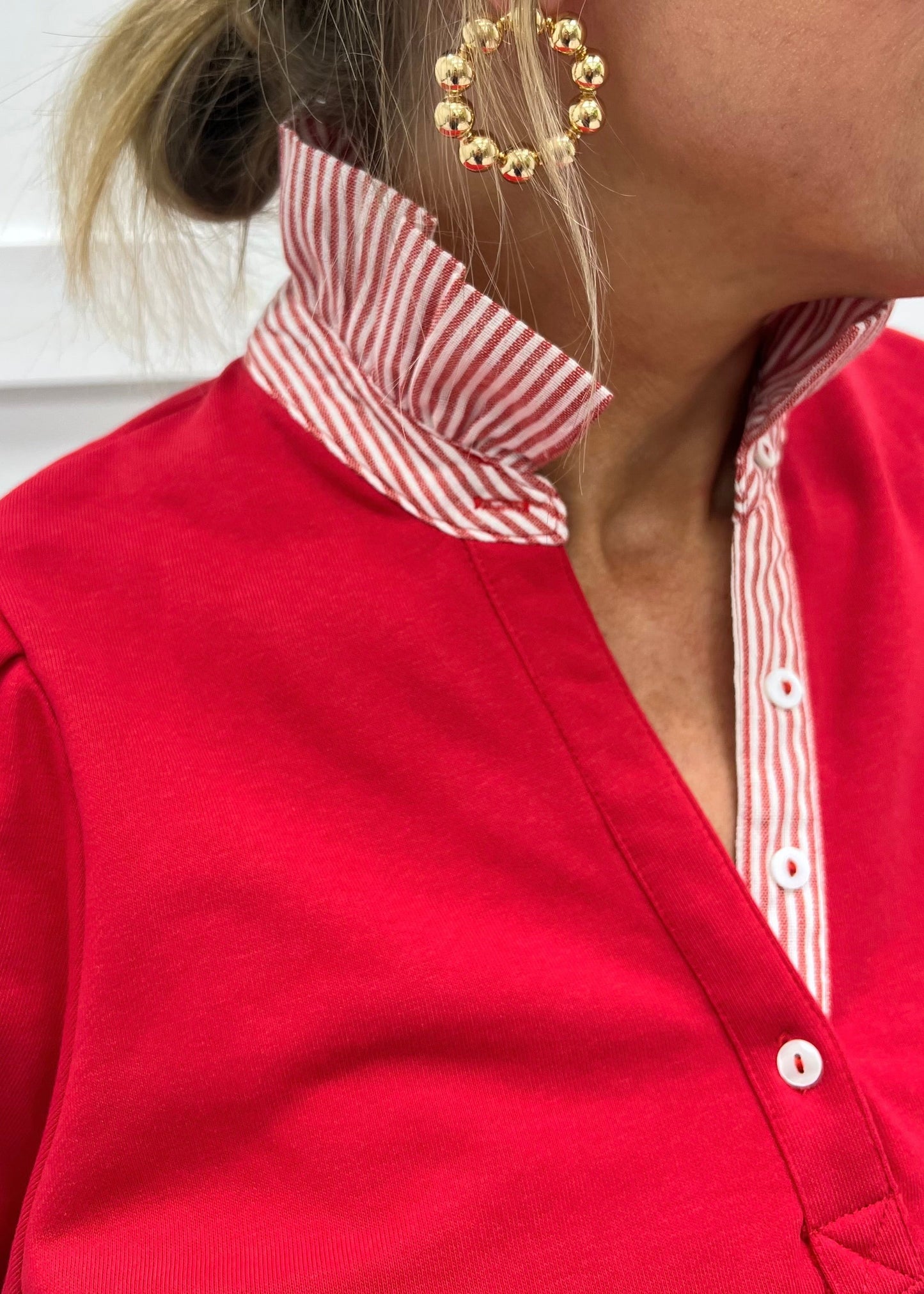 Blusa Roja con cuello Vichy