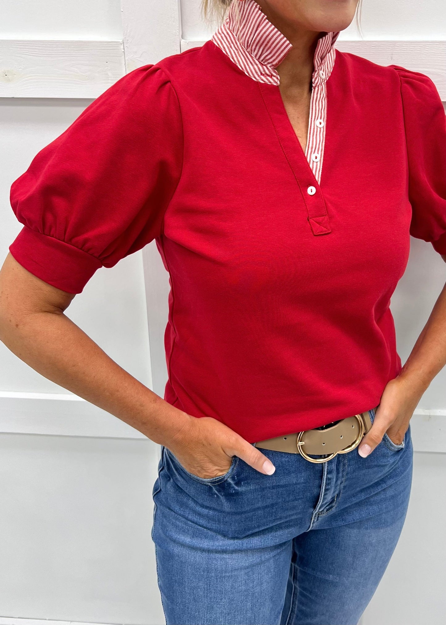Blusa Roja con cuello Vichy