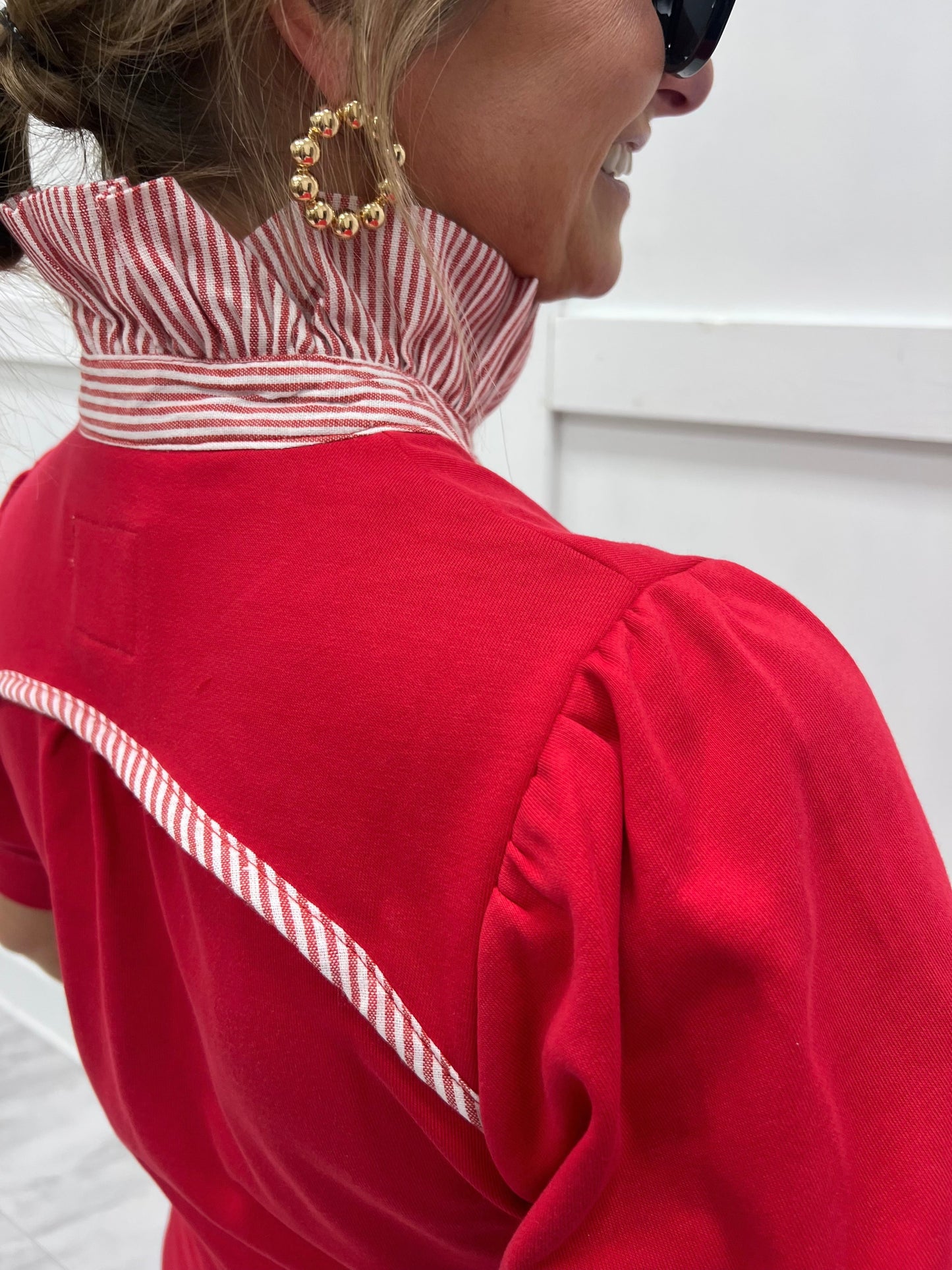 Blusa Roja con cuello Vichy
